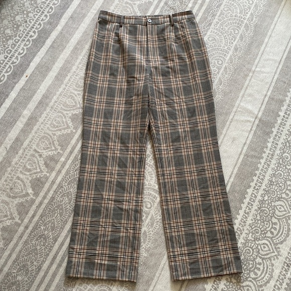 Reformation Franklin Pant in Beige Red Tartan - Picture 5 of 16